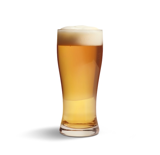 離れたビールをクローズアップする