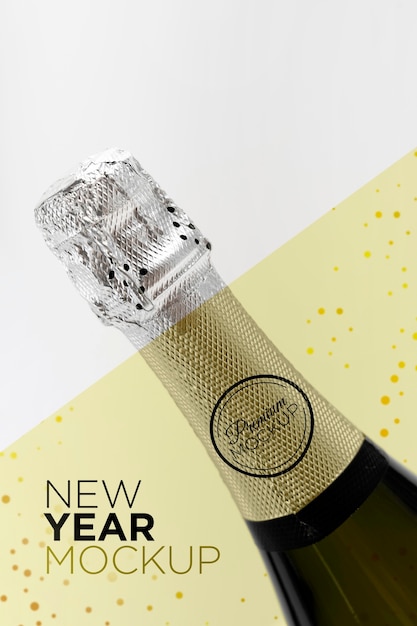 PSD close-up bottiglia di champagne mock-up nuovo anno