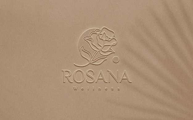 Primo piano sul mockup del logo in plastica goffrata