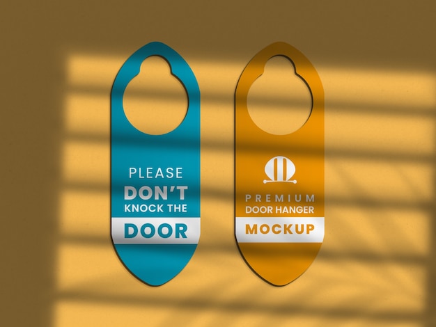 Close-up op door hanger mockup