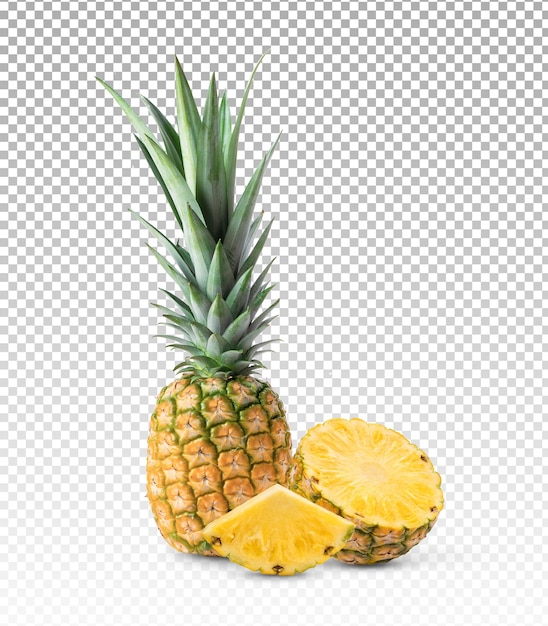 PSD primo piano su fette di ananas e ananas isolato