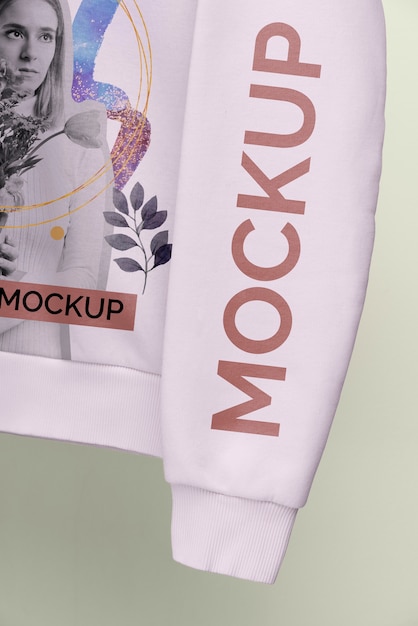 Close up mockup di felpa rosa con cappuccio