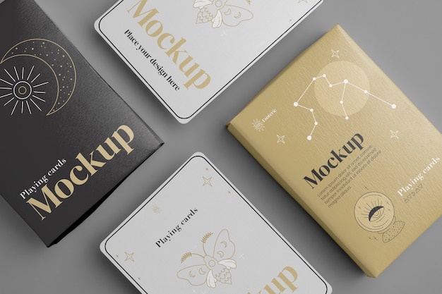 PSD close up on playing cards mockup