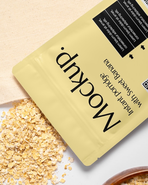 PSD close up on  porridge packaging mockup