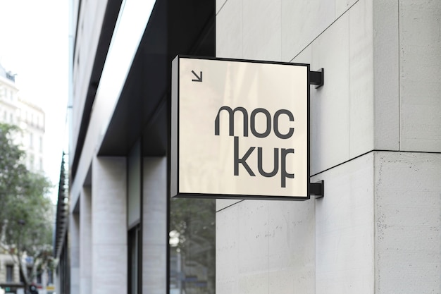Close-up van een model van een bewegwijzeringsmuur