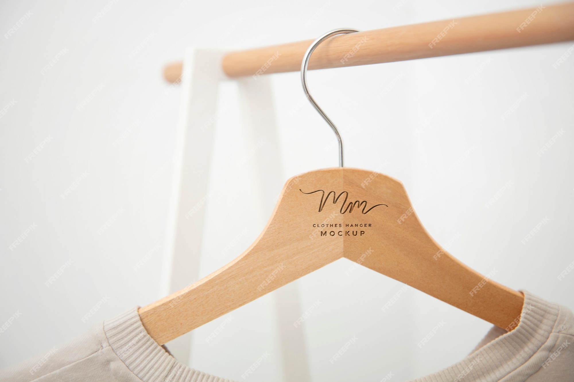 Clothes Hanger Images - Free Download on Freepik