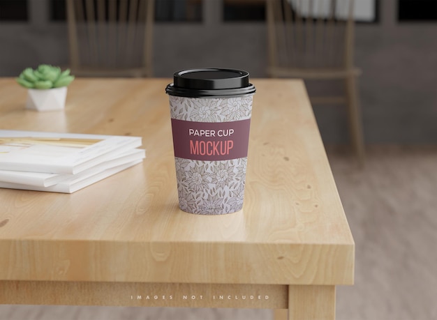 Mockup di bicchieri di carta da caffè