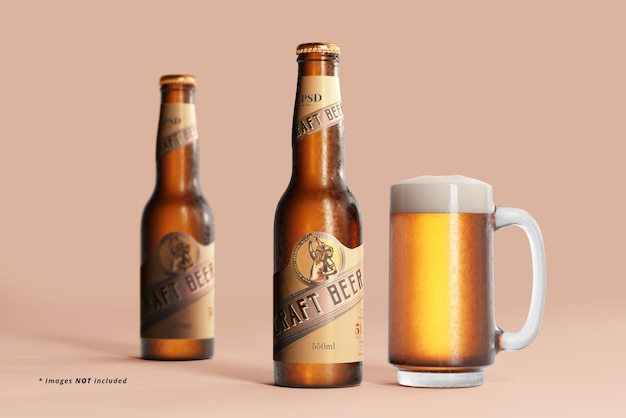 Scena di mockup di bottiglia di birra fredda e bicchiere di birra