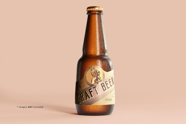 Mockup di bottiglia di birra fredda