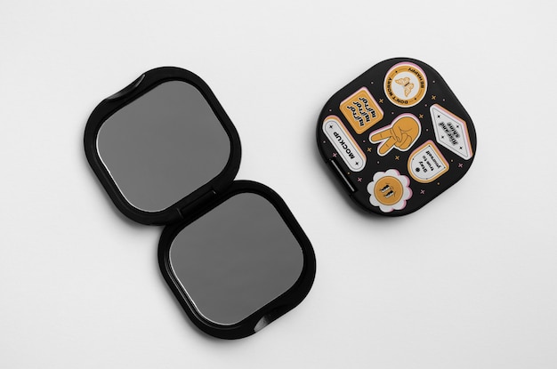 PSD compact mirror mockup design