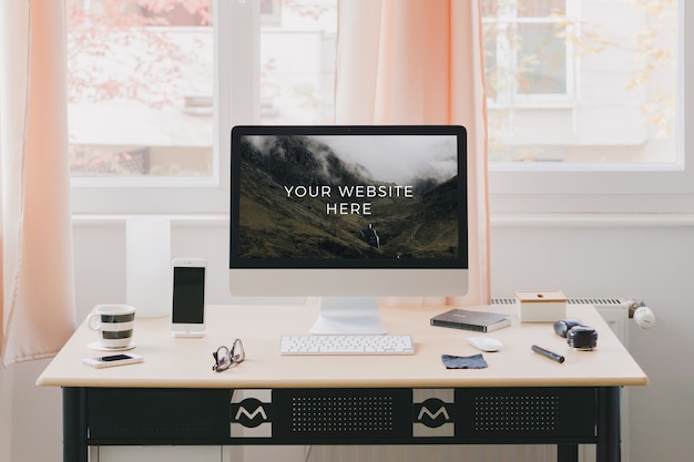 PSD computer mockup on desk