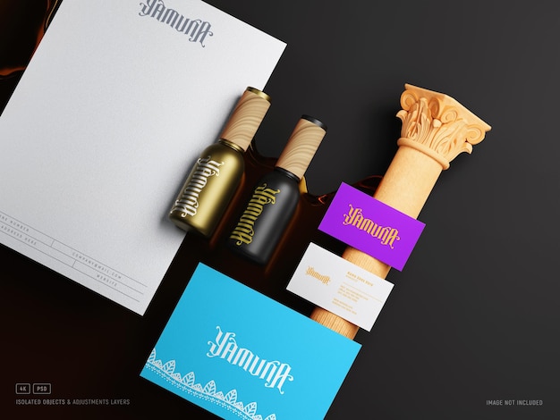 Cosmetic branding briefpapier set mockup met boodschappentasflessen en visitekaartjes