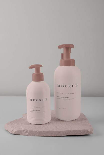 Mockup di design spray cosmetico