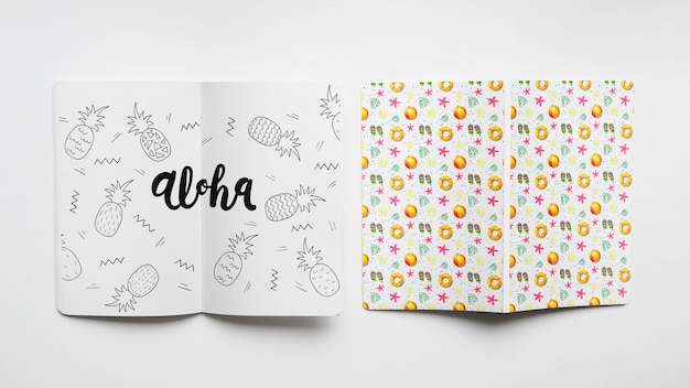 PSD cover e mockup di carta