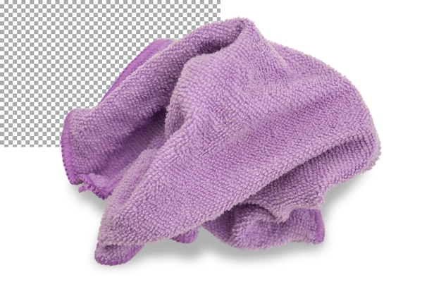 Мятая фиолетовая ткань из микрофибры для пыли изолирована на прозрачном фоне