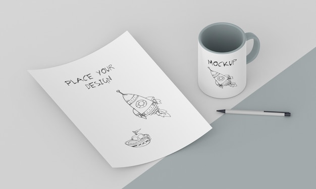 PSD custom mug mock-up composition