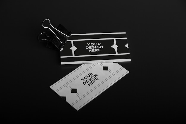 PSD dark business card mockup