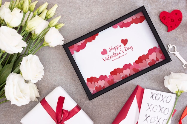 PSD de dagframe en bloemen van de mooie valentijnskaart