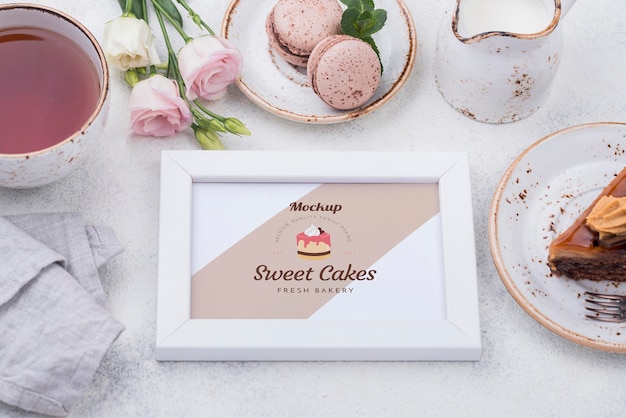 PSD delicious dessert concept mock-up