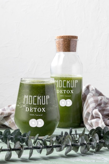 PSD delicious detox juice concept mock-up