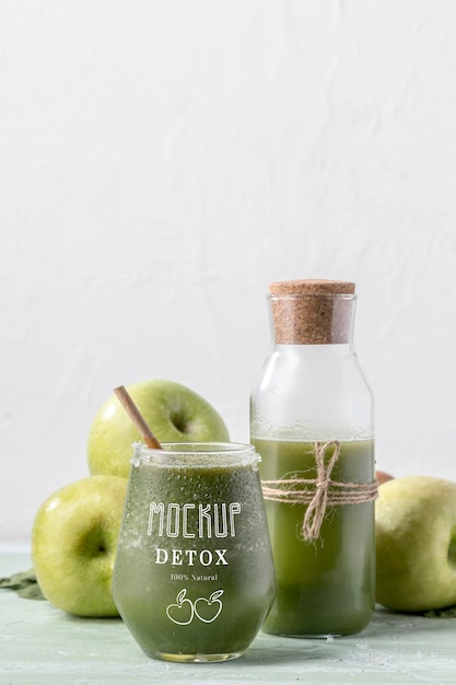 PSD delicious detox juice concept mock-up