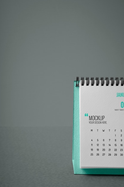 PSD desk calendar mockup design