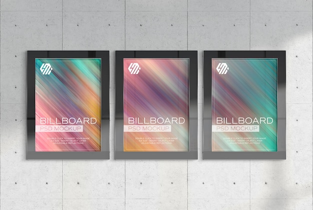 Drie verticale reclameborden in ondergronds station mockup