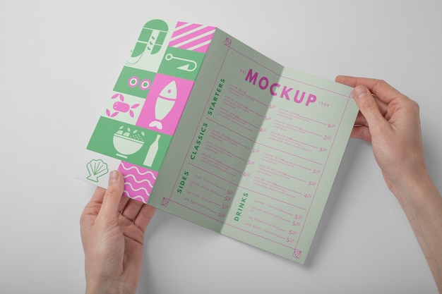 Drievoudig verticaal mockup-ontwerp