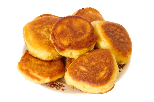 Een bord dikke zelfgemaakte pannenkoeken