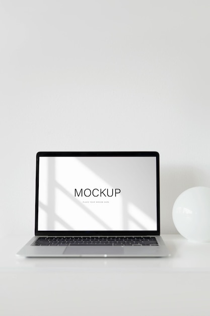een laptop Branding mockup sjabloon