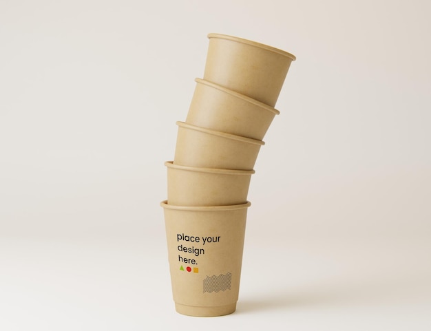Een stapel koffiekopjes met de woorden " blijf kalm " erop.