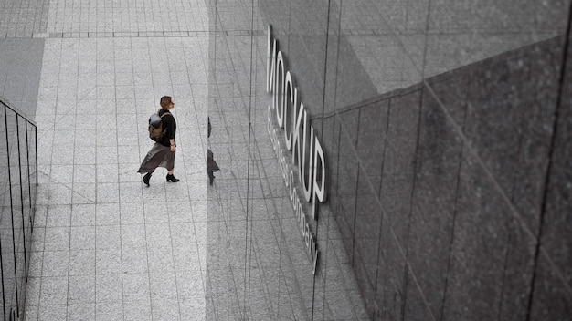effect text mockup on modern urban environment