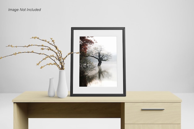 PSD elegant frame mockup on table