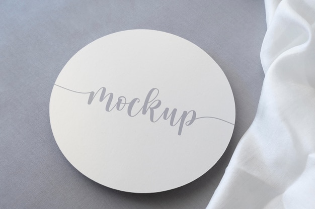 PSD elegant mock-up round card