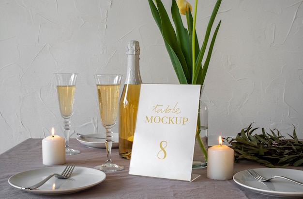 PSD elegant table display mock-up