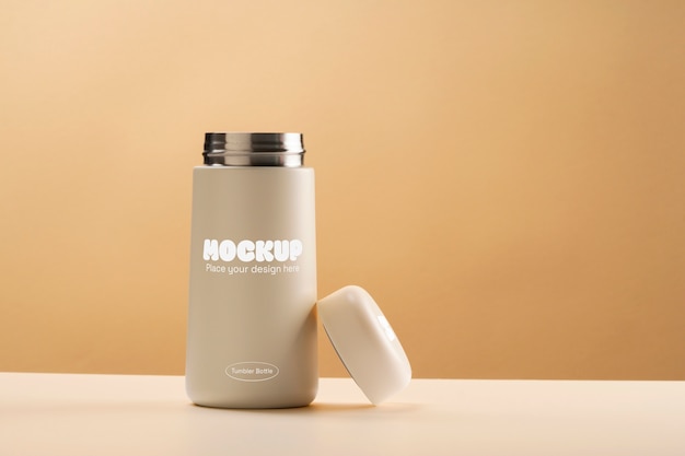 Elegante design del mockup del bicchiere