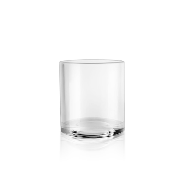 Vaso d'acqua vuoto su sfondo bianco sfondo trasparente