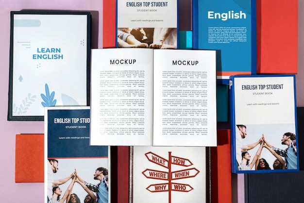 PSD mock-up del libro di apprendimento dell'inglese con cancelleria