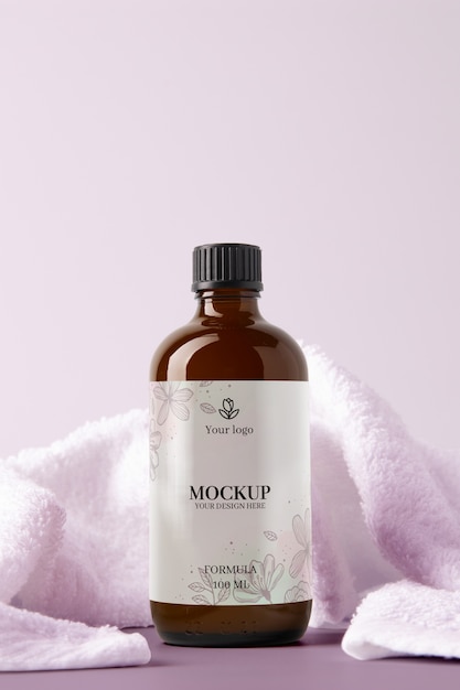 PSD design mock-up per bottiglia di shampoo costoso