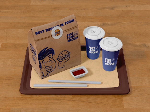 Progettazione di mockup di imballaggi per fast food