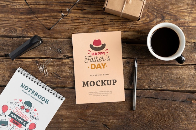 PSD mockup di biglietto di compleanno per la festa del papà