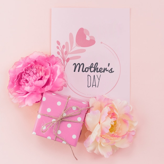 Flat lay mothers day card mockup