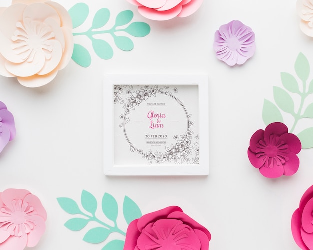 PSD mock-up concetto di matrimonio floreale