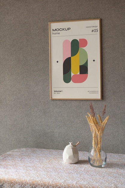 Frame mockup op de muur in de eetkamer