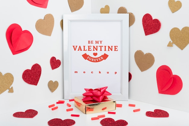 PSD frame mockup with valentine concept