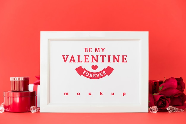 PSD frame mockup with valentine concept