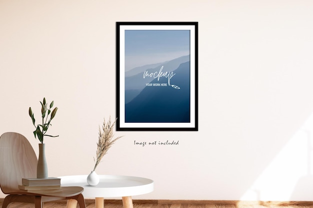 Frame poster aan de muur schoon mockup