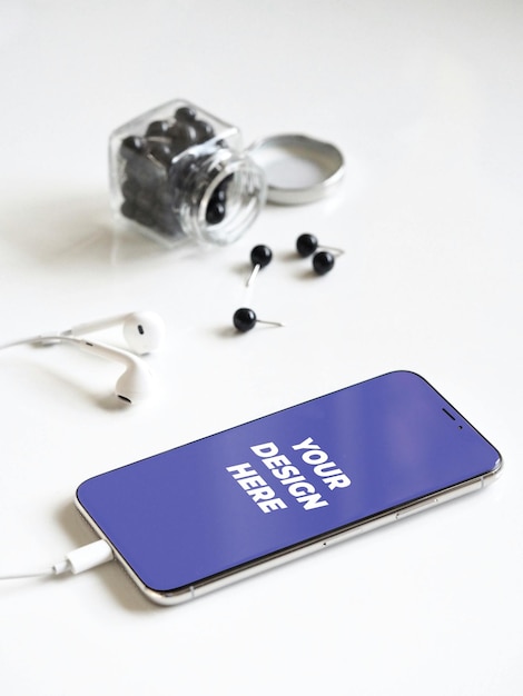free iphone mockup