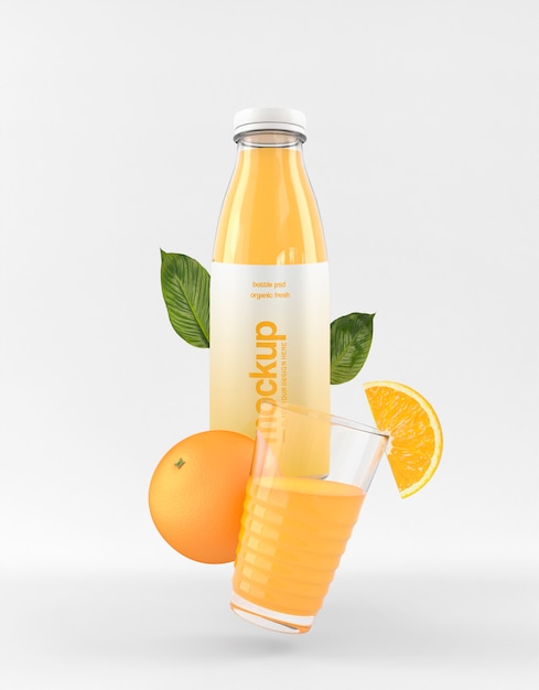 PSD mock-up di bottiglia di vetro trasparente per succo di frutta