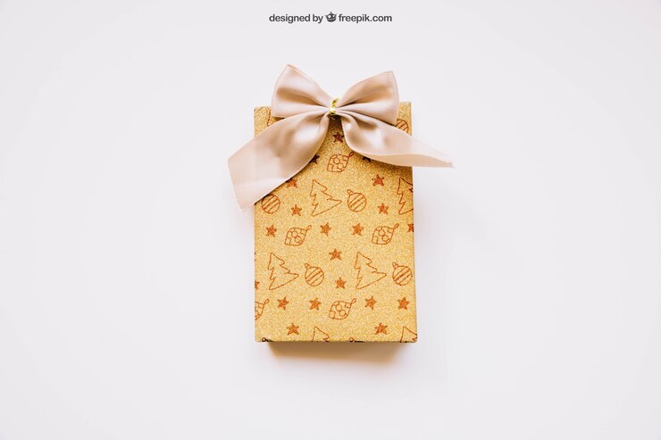 PSD gift box mockup with christmas design